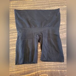 Assets By Spanx Womens Shapewear Shorts Black High Waist  Tummy Tucking  Size 1x